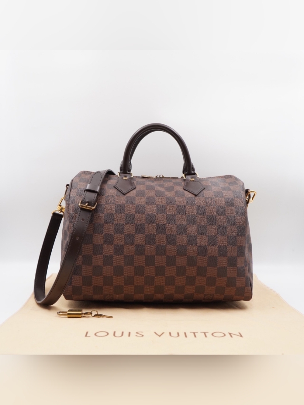 CH19 💗 Louis Vuitton Damier Ebene Speedy Bandouliere 30